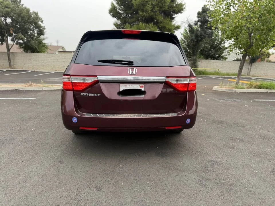 2012 Honda Odyssey - Image 6 of 12