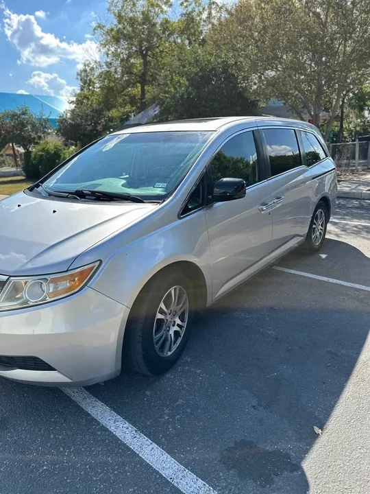 2012 Honda Odyssey - Image 5 of 7