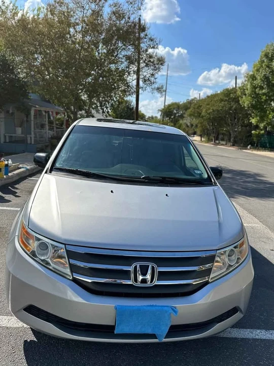 2012 Honda Odyssey - Image 6 of 7