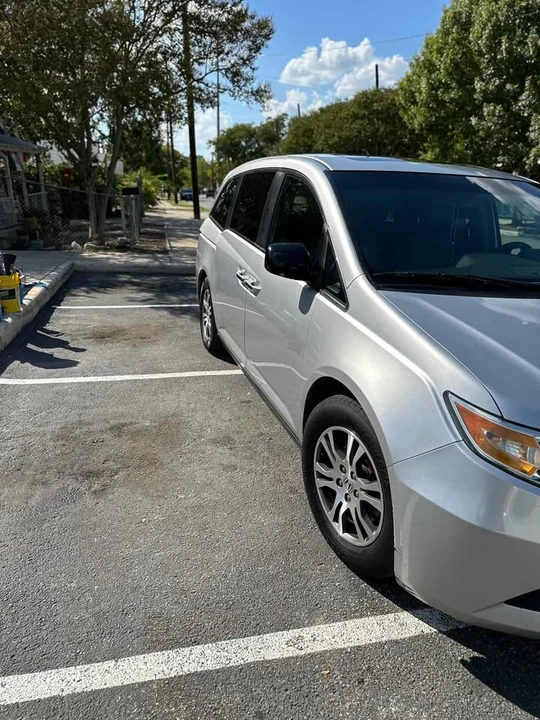2012 Honda Odyssey - Image 4 of 7