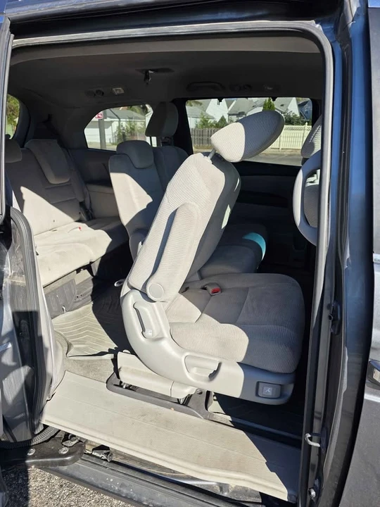 2012 Honda Odyssey - Image 18 of 18