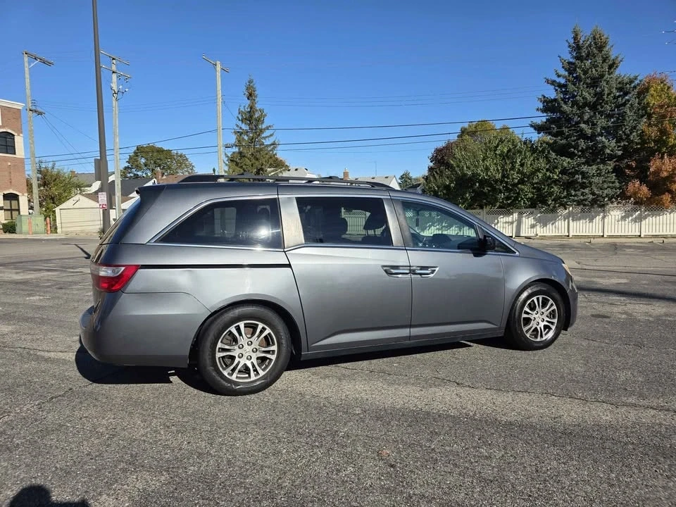 2012 Honda Odyssey - Image 10 of 18