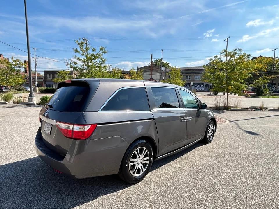 2012 Honda Odyssey - Image 4 of 12