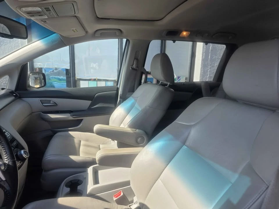 2012 Honda Odyssey - Image 8 of 13