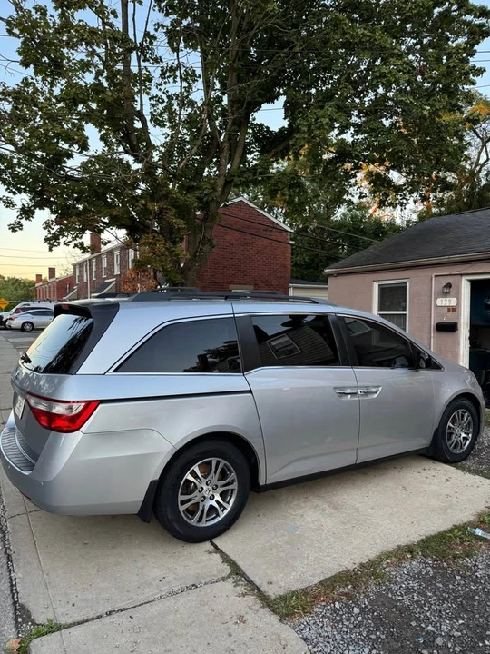 2012 Honda Odyssey - Image 5 of 13