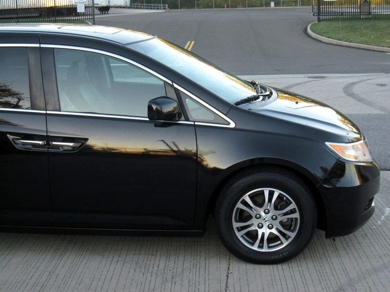 2012 Honda Odyssey - Image 10 of 12