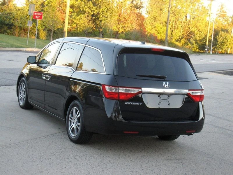 2012 Honda Odyssey - Image 12 of 12