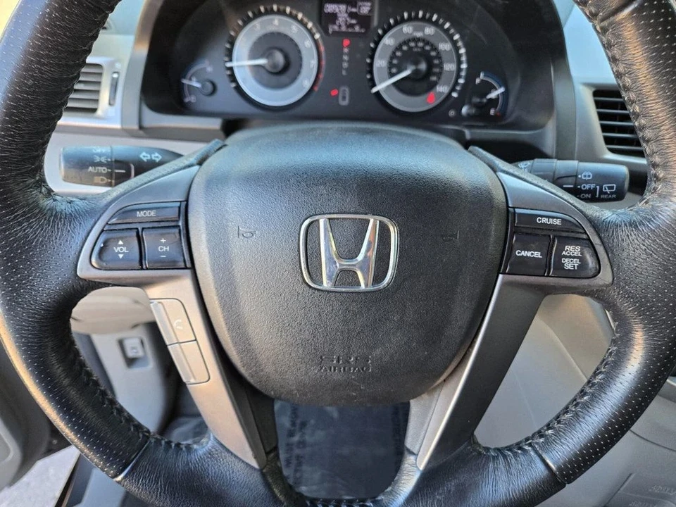 2012 Honda Odyssey - Image 17 of 21