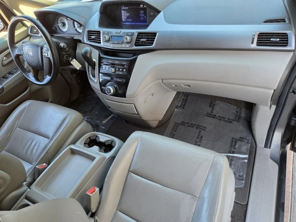 2012 Honda Odyssey - Image 15 of 21