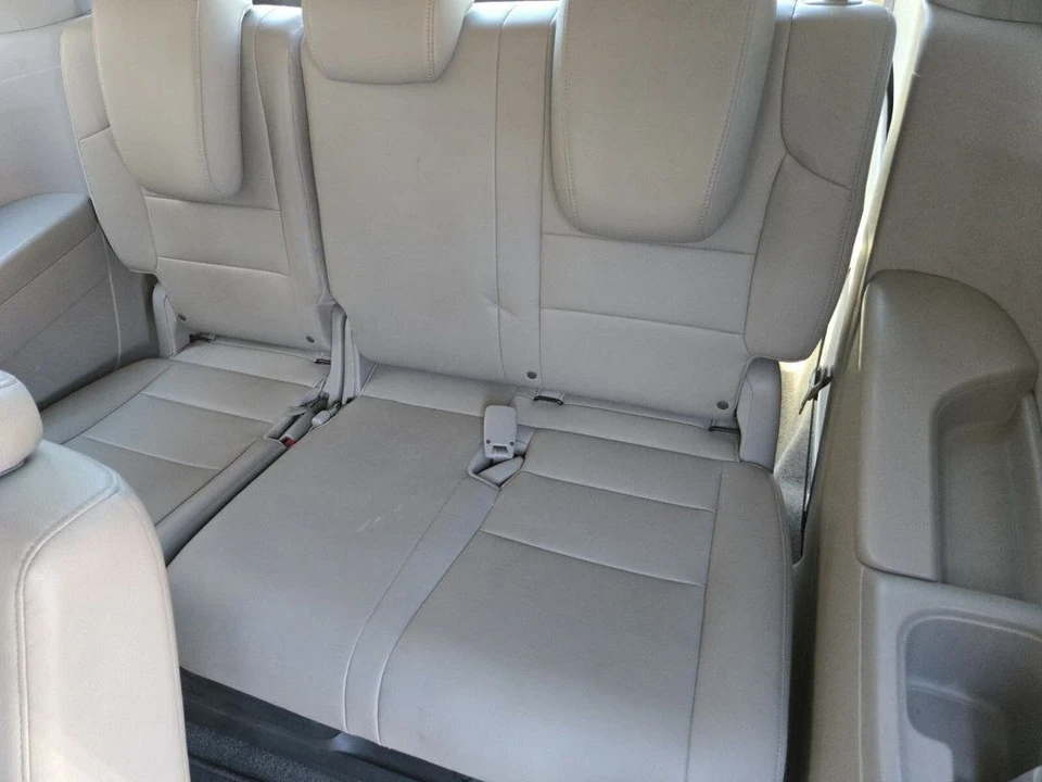 2012 Honda Odyssey - Image 10 of 21