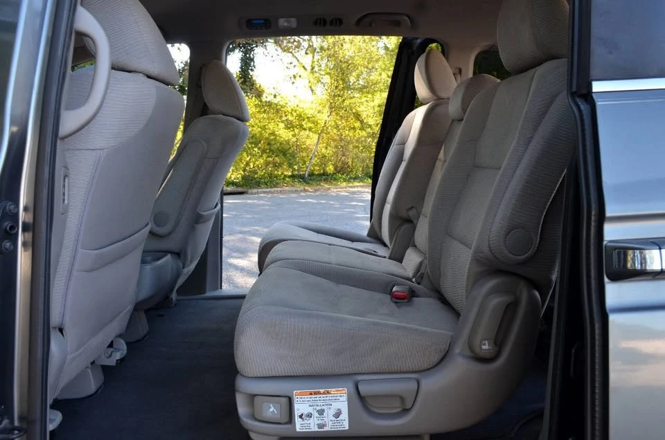 2012 Honda Odyssey - Image 12 of 19