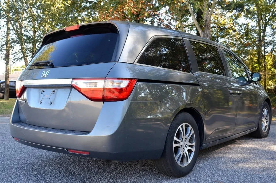 2012 Honda Odyssey - Image 4 of 19
