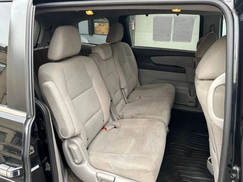 2012 Honda Odyssey - Image 10 of 12