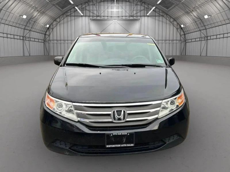 2012 Honda Odyssey - Image 2 of 12