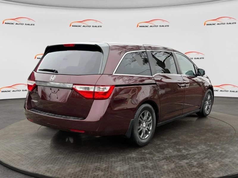 2012 Honda Odyssey - Image 8 of 12