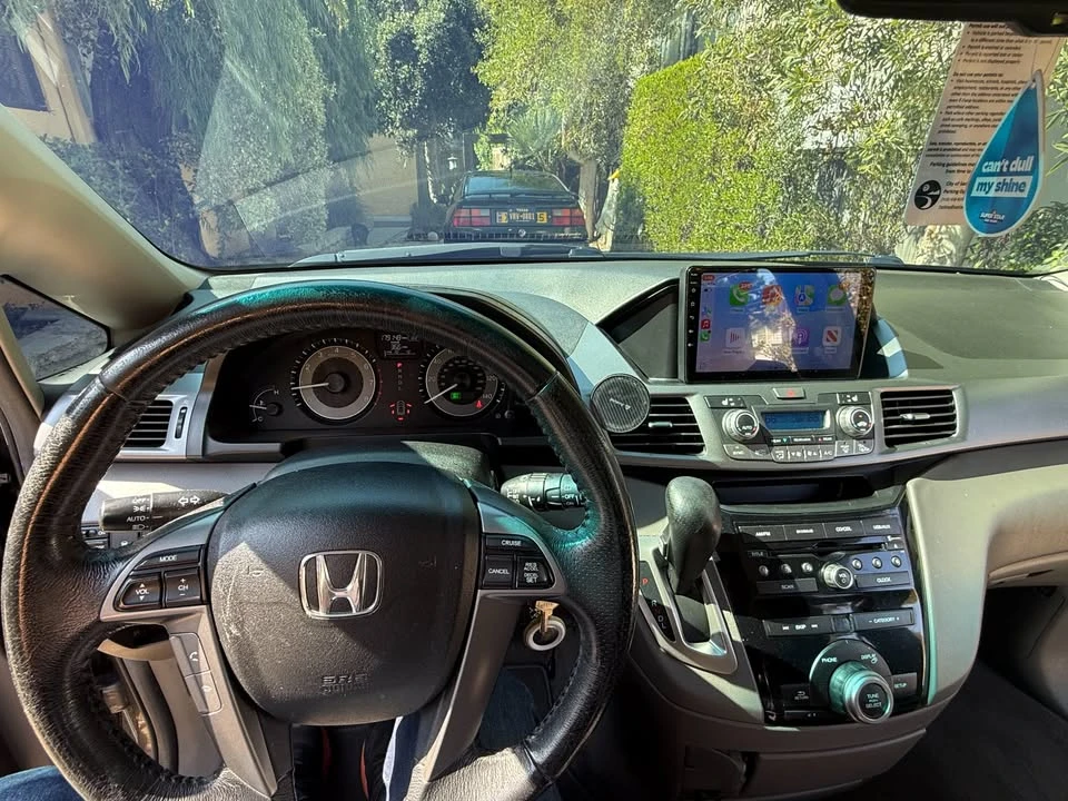 2012 Honda Odyssey - Image 18 of 20