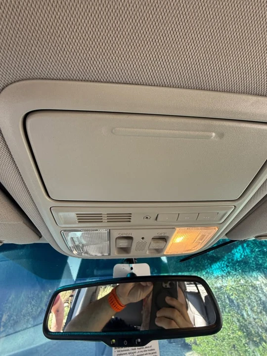 2012 Honda Odyssey - Image 20 of 20