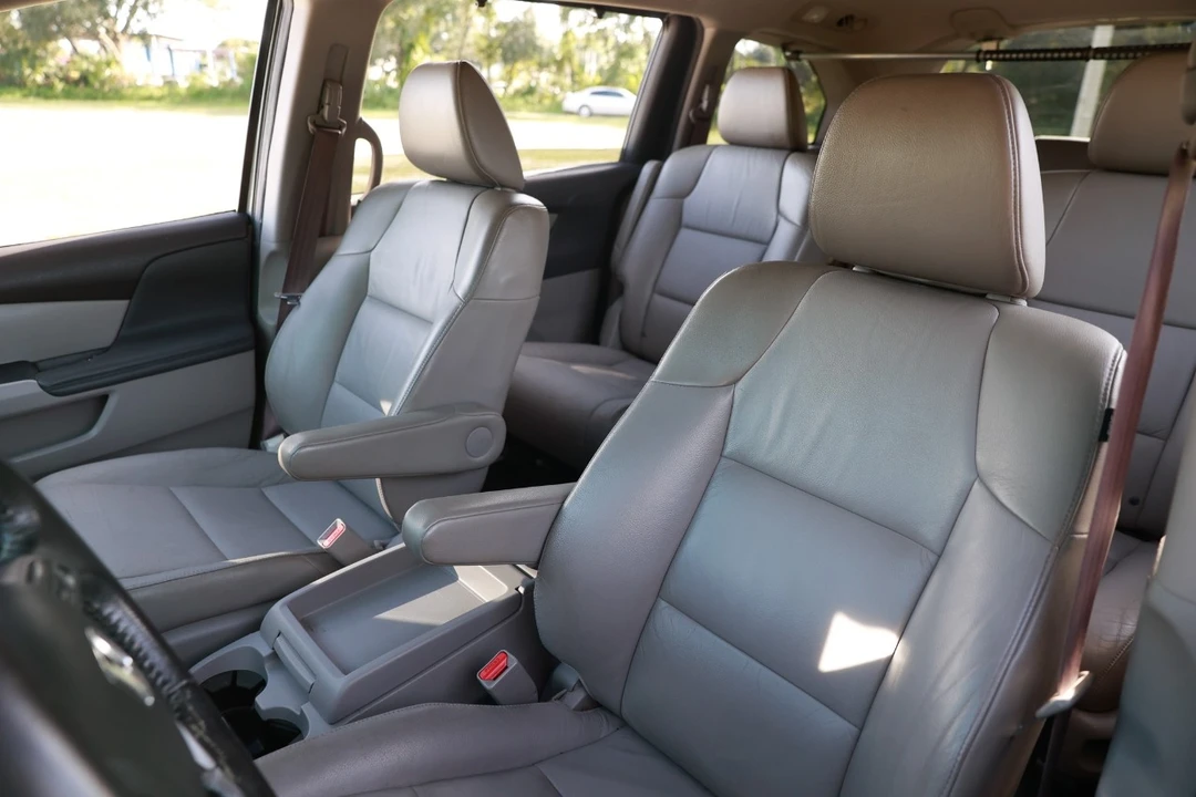 2012 Honda Odyssey - Image 6 of 12