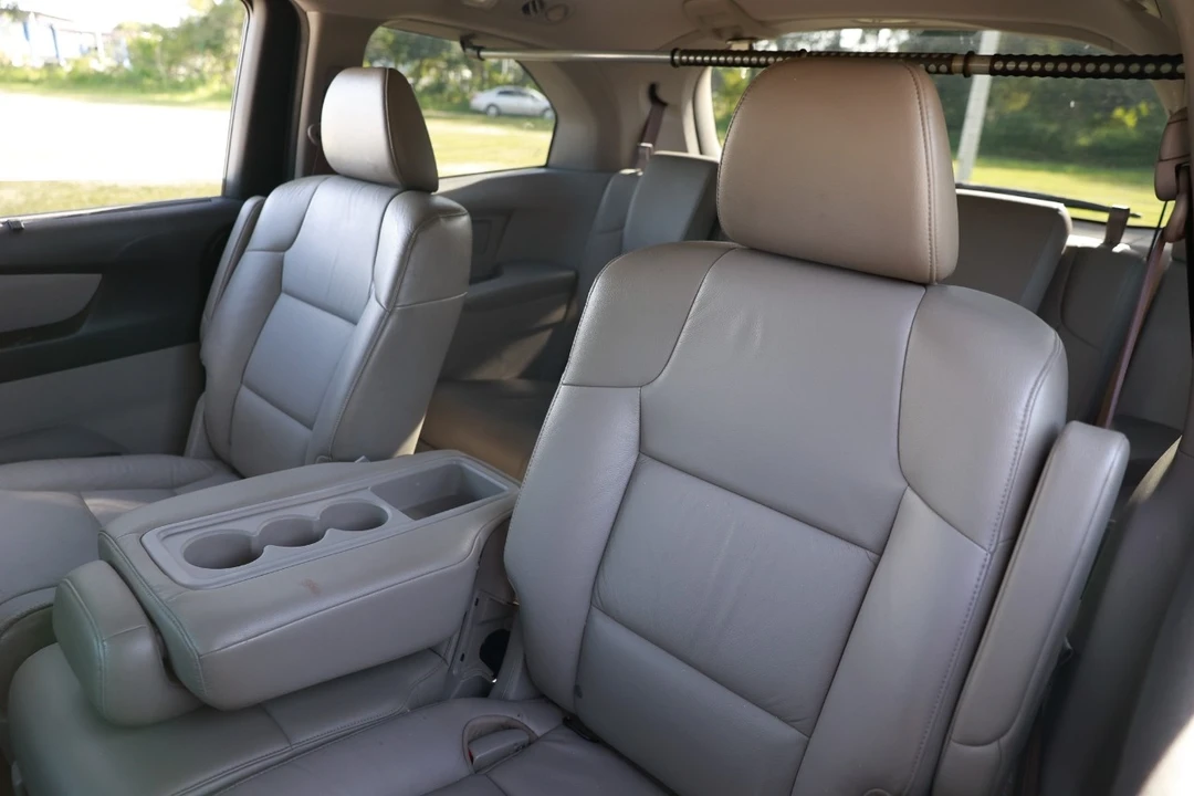 2012 Honda Odyssey - Image 8 of 12