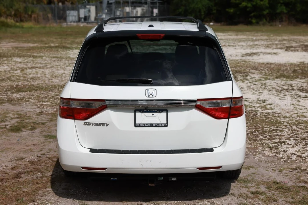 2012 Honda Odyssey - Image 9 of 21