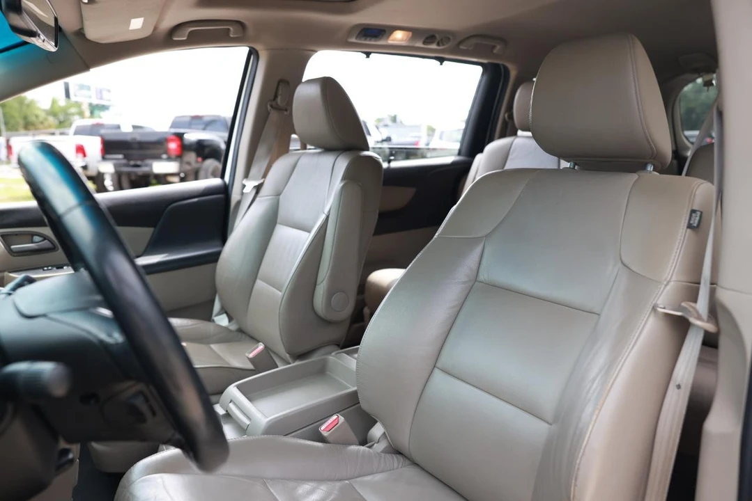 2012 Honda Odyssey - Image 6 of 21