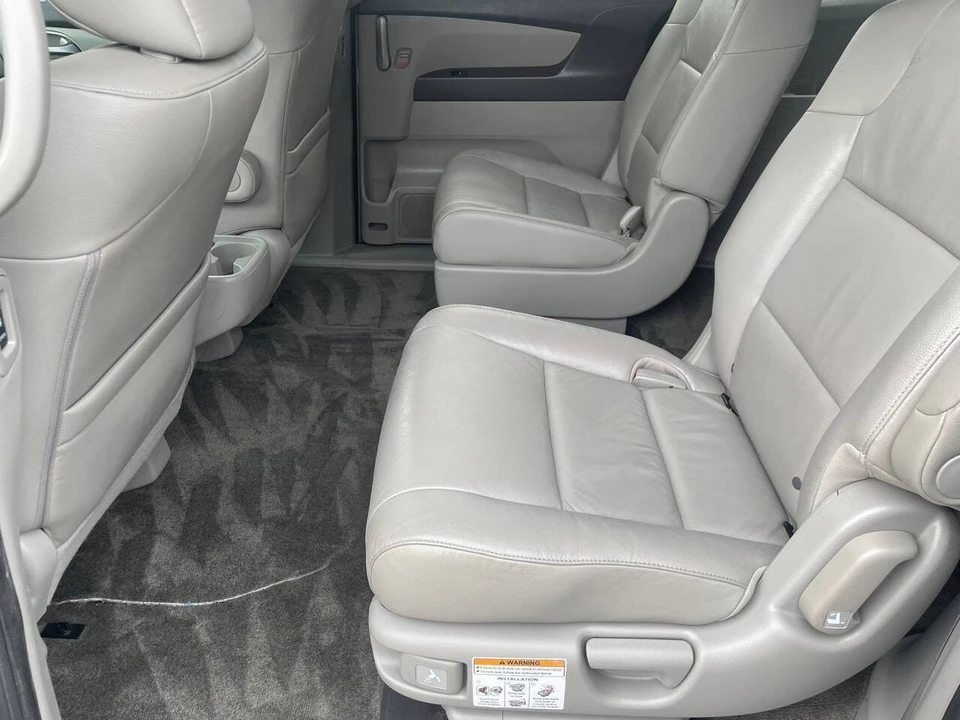 2012 Honda Odyssey - Image 9 of 17