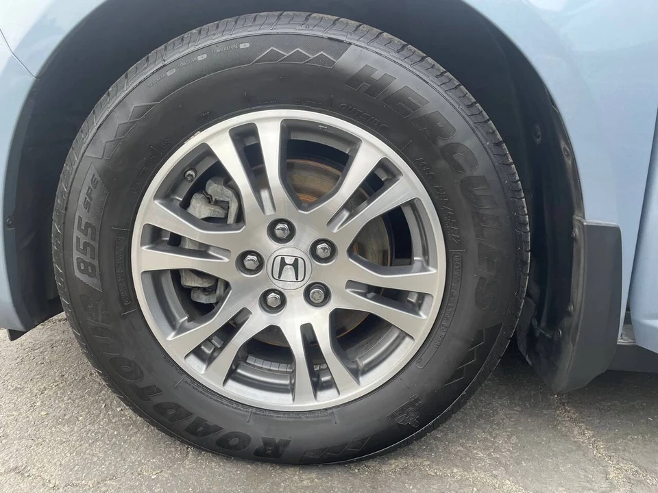 2012 Honda Odyssey - Image 16 of 17