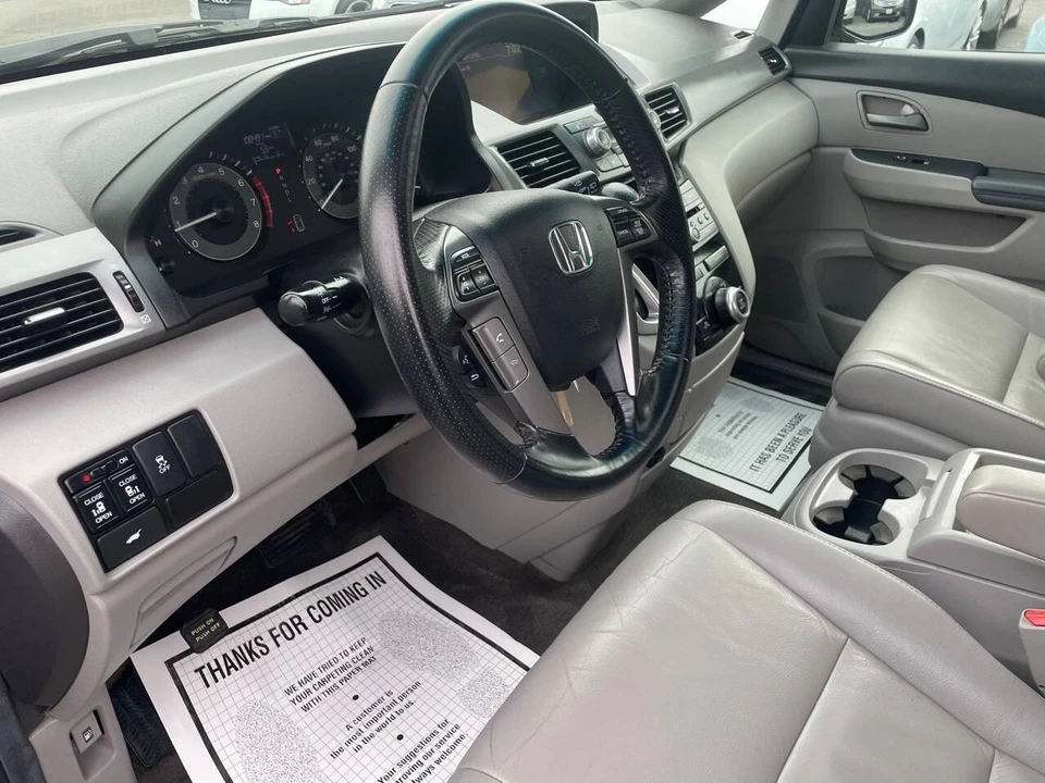 2012 Honda Odyssey - Image 8 of 17