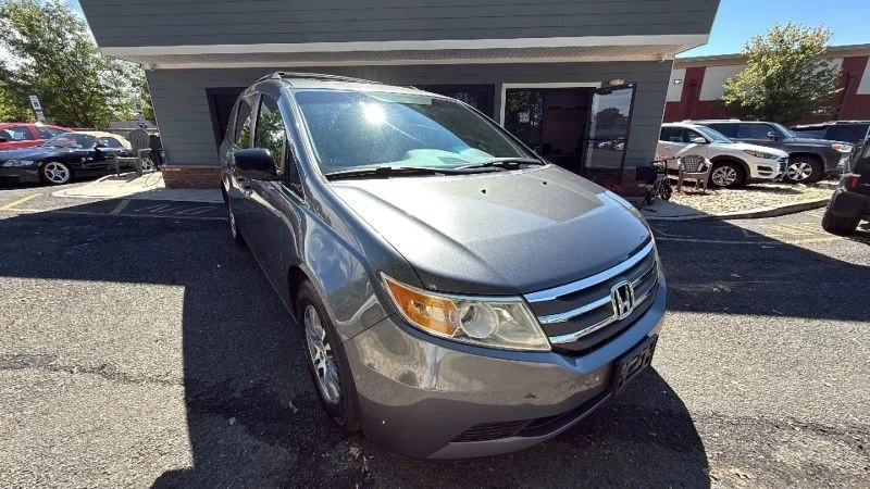 2012 Honda Odyssey - Image 8 of 12