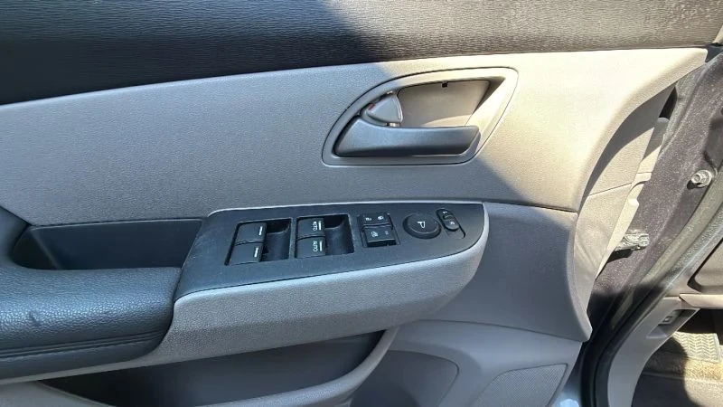 2012 Honda Odyssey - Image 10 of 12