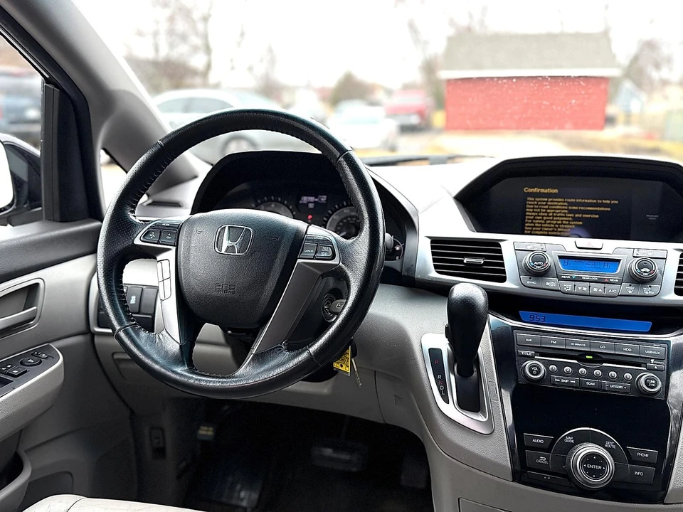 2012 Honda Odyssey - Image 9 of 21