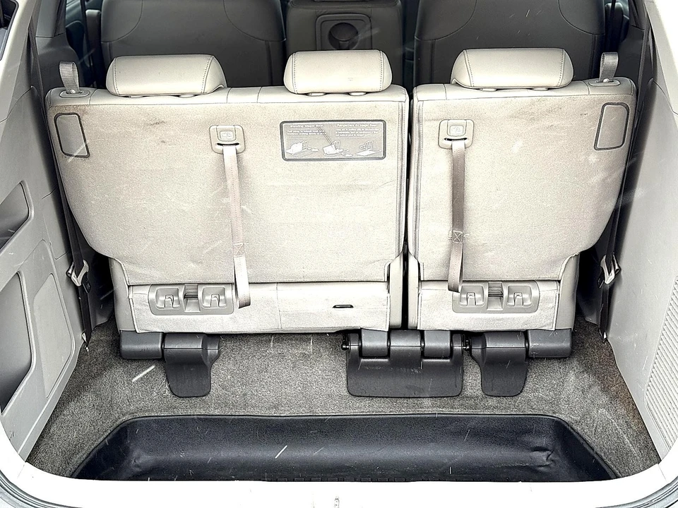 2012 Honda Odyssey - Image 19 of 21