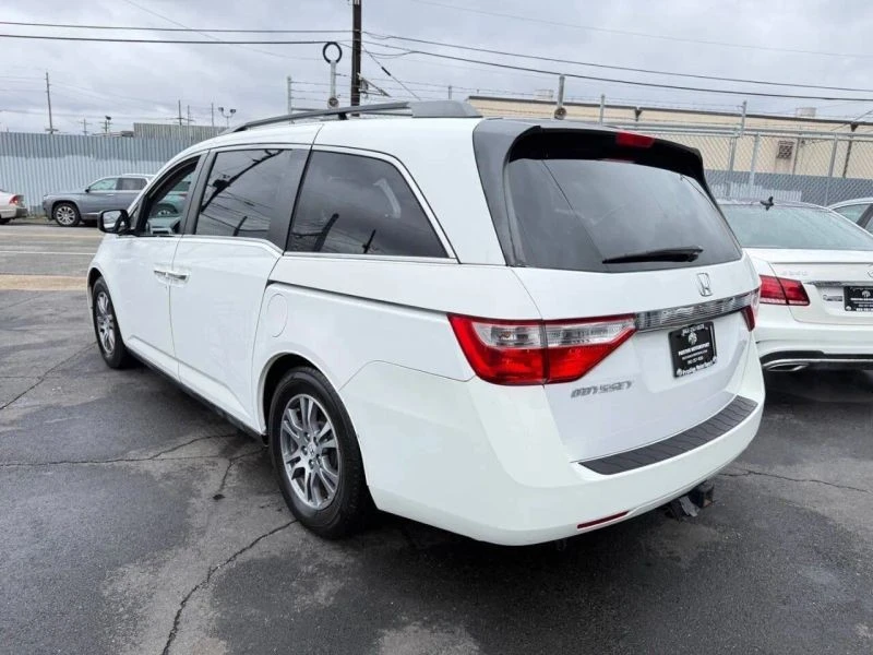 2012 Honda Odyssey - Image 4 of 12