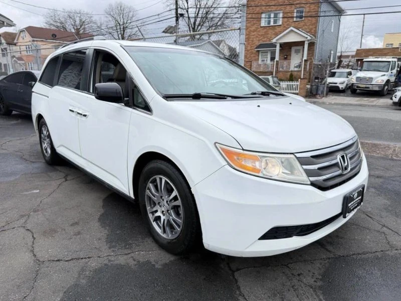 2012 Honda Odyssey - Image 8 of 12
