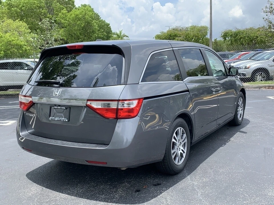 2012 Honda Odyssey - Image 3 of 12
