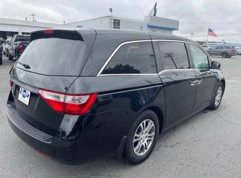 2012 Honda Odyssey - Image 5 of 11