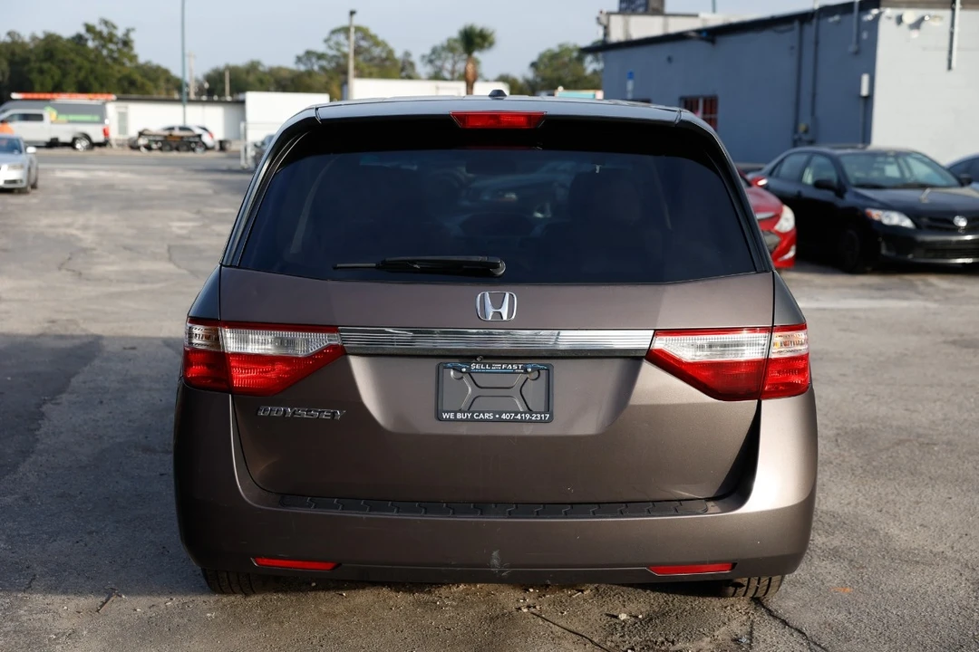 2012 Honda Odyssey - Image 9 of 12