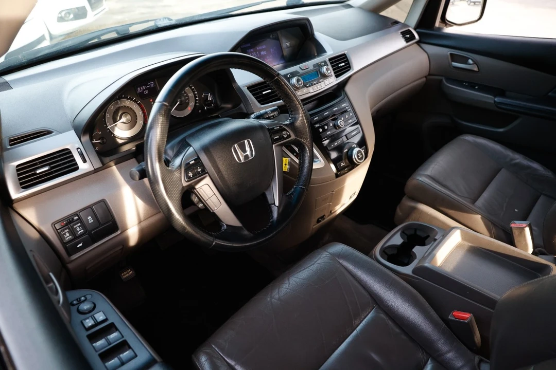 2012 Honda Odyssey - Image 4 of 12