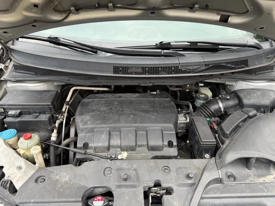 2012 Honda Odyssey - Image 11 of 12