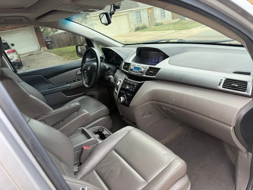 2012 Honda Odyssey - Image 6 of 12