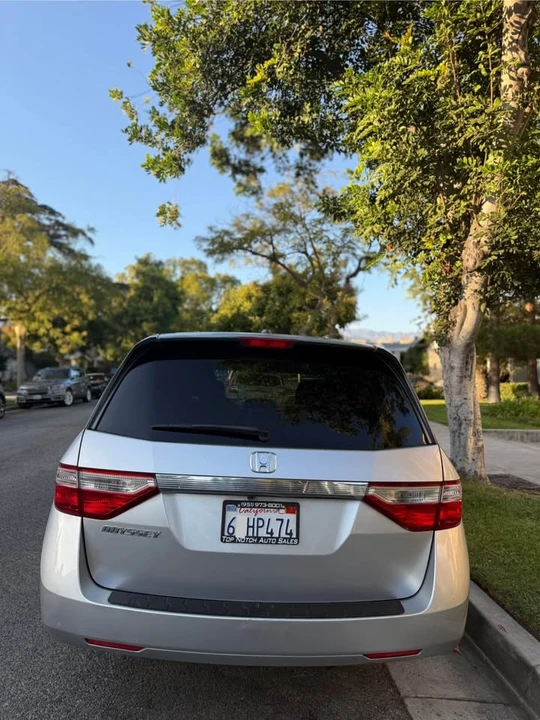 2012 Honda Odyssey - Image 17 of 17