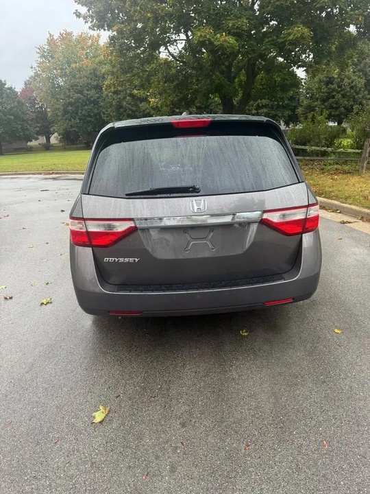 2012 Honda Odyssey - Image 3 of 9