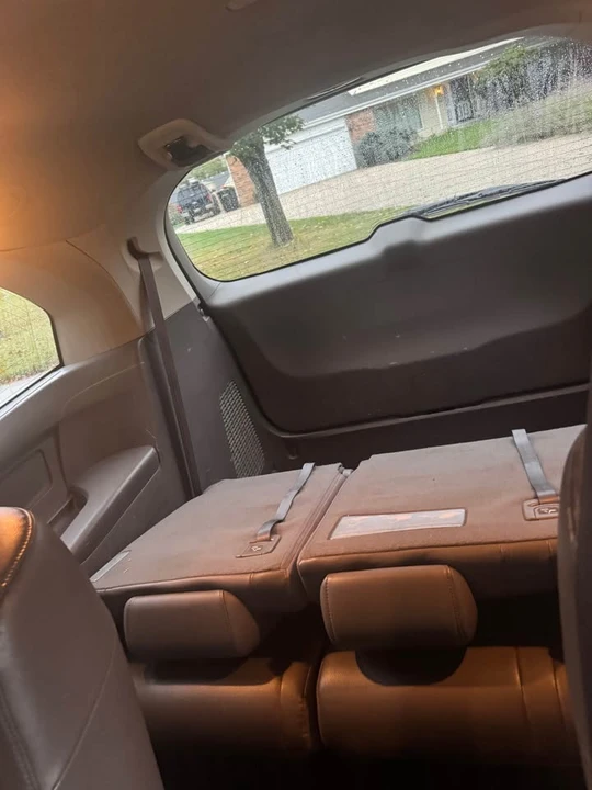 2012 Honda Odyssey - Image 8 of 9