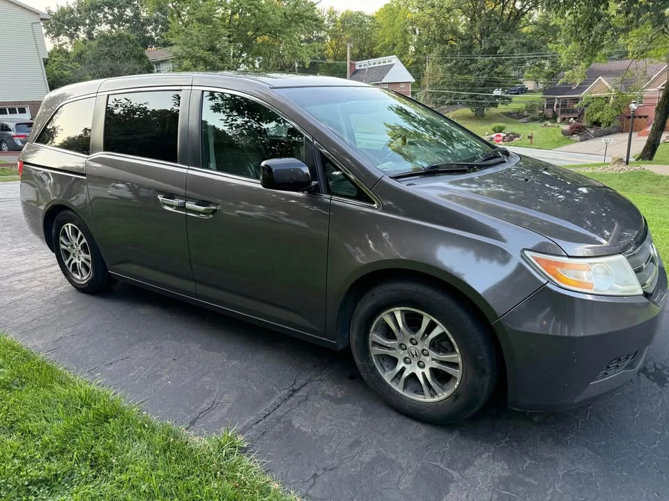 2012 Honda Odyssey - Image 3 of 6
