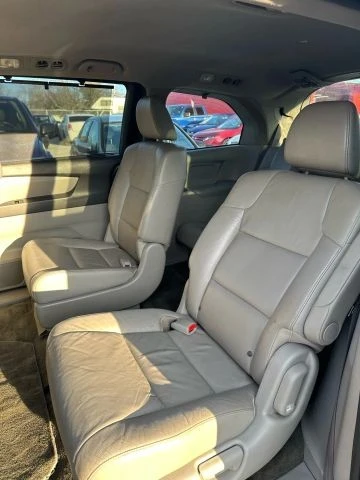 2012 Honda Odyssey - Image 6 of 10