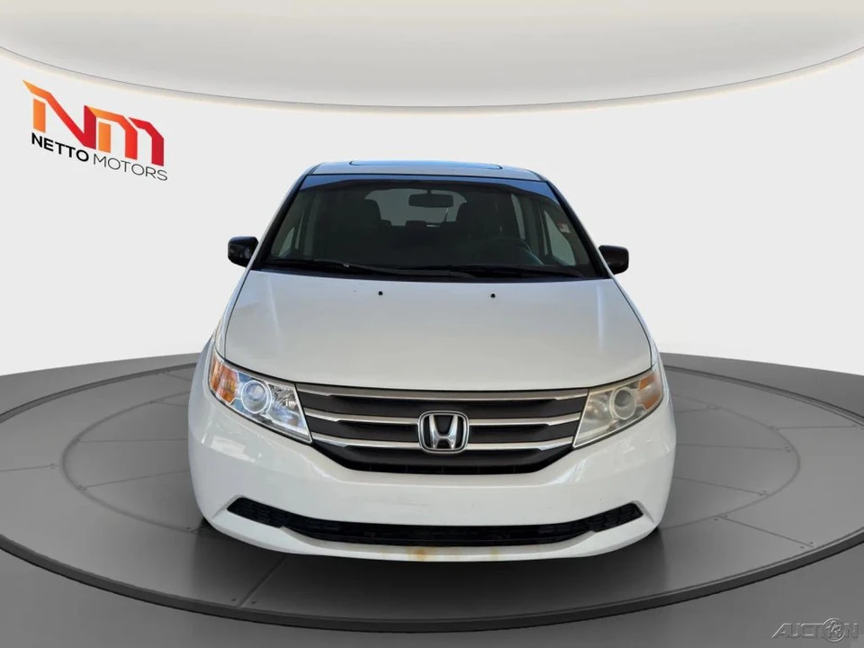 2012 Honda Odyssey - Image 10 of 21