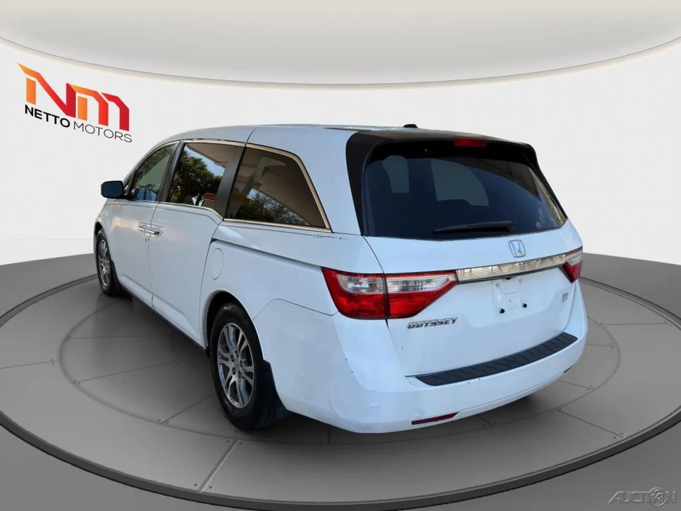 2012 Honda Odyssey - Image 3 of 21