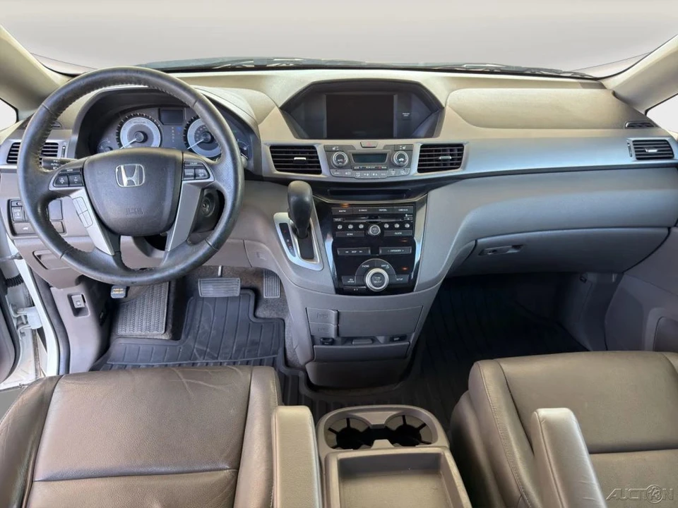 2012 Honda Odyssey - Image 15 of 21