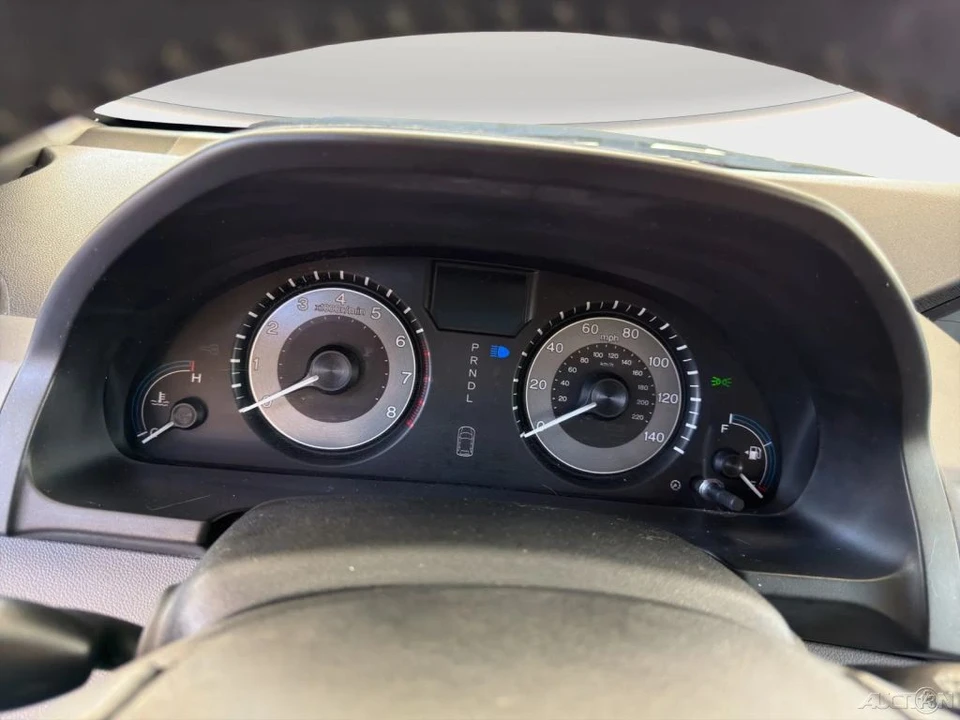 2012 Honda Odyssey - Image 11 of 21