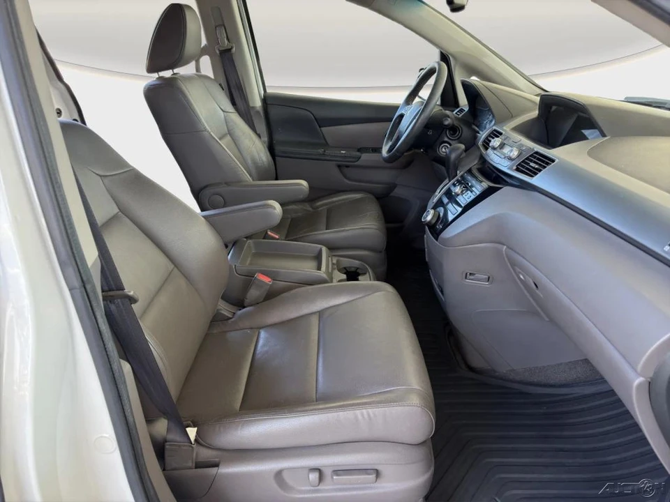 2012 Honda Odyssey - Image 19 of 21